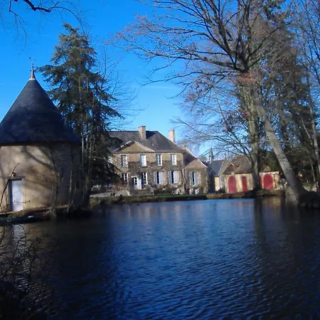 Chateau De Lassay *