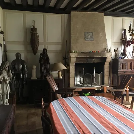 Chateau De Lassay Villa